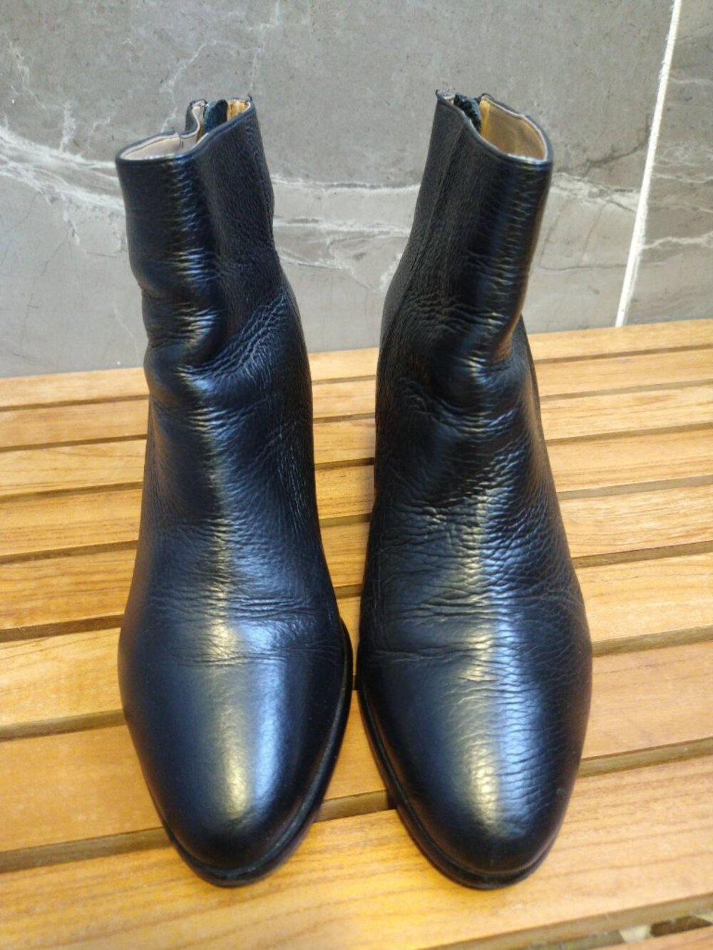 ECCO Black Leather Ankle Booties (Size 10M / EU 40)